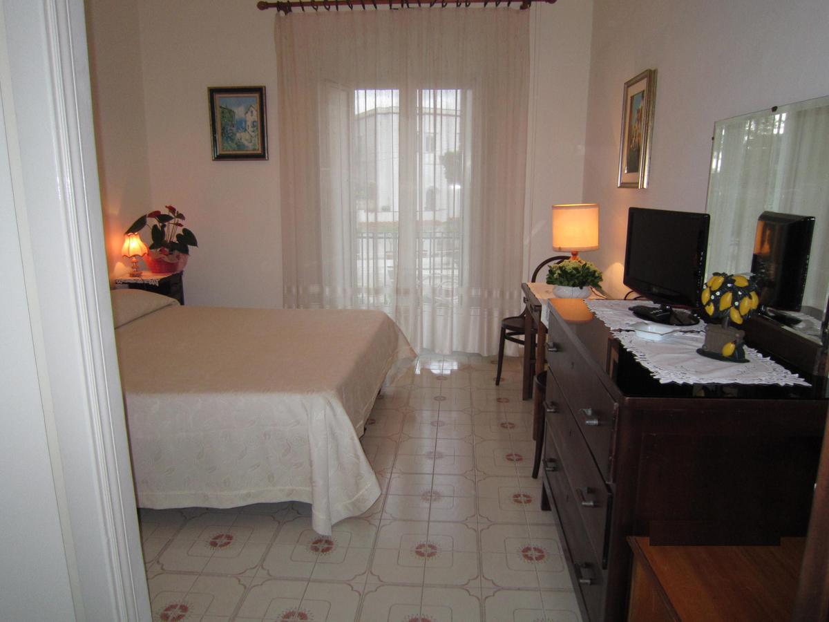 Albergo Italia - Vintage Hotel Κάπρι Εξωτερικό φωτογραφία